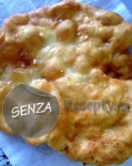 Langoš s česnekem