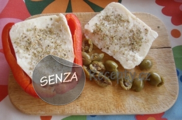 Grilované papriky plněné sýrem Halloumi