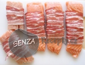 Losos v prosciutto s bylinkovou čočkou a špenátem