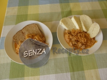 Segedínský guláš se sójovým masem