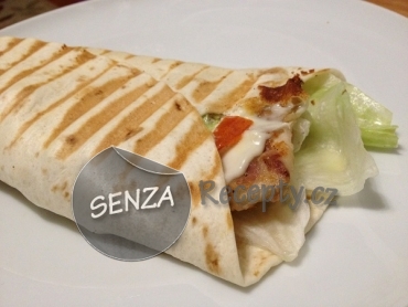 Grilovaný kuřecí steak v tortille