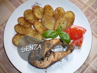 Losos na bazalce a pečené brambory