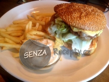 Pikantní cheeseburger se slaninou