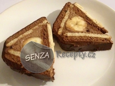Střecha z BEBE sušenek s banány